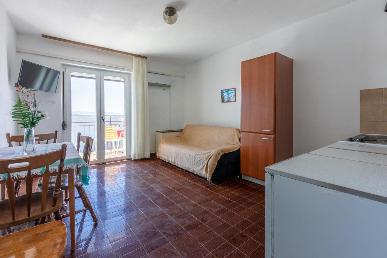 Apartments Rozaria Драмаль Екстер'єр фото