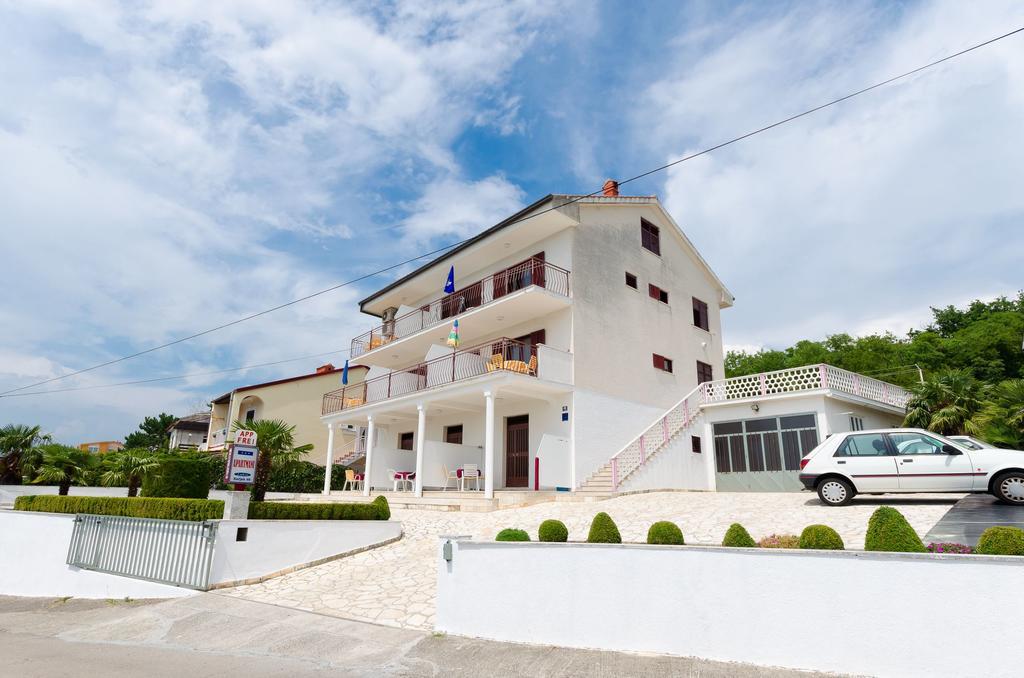 Apartments Rozaria Драмаль Екстер'єр фото